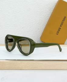 Picture of Louis Vuitton Sunglasses _SKUfw77096051fw